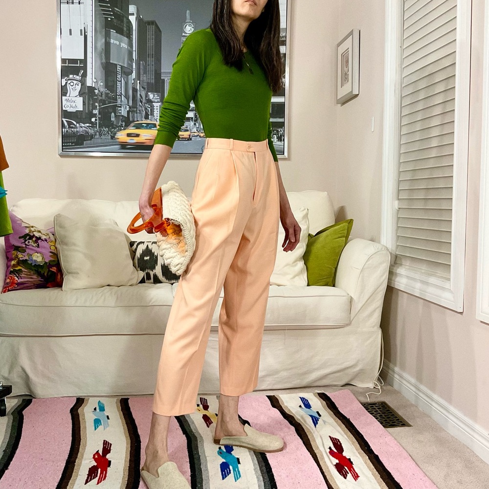 NWT vintage peach pleated crop trouser